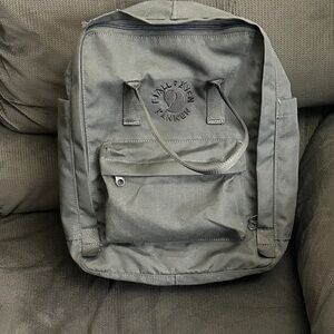 Kånken Olive Green Backpack